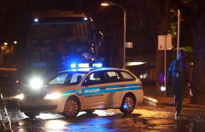 Pokušali ga odgovoriti: Izvukao je osigurač iz bombe i raznio se