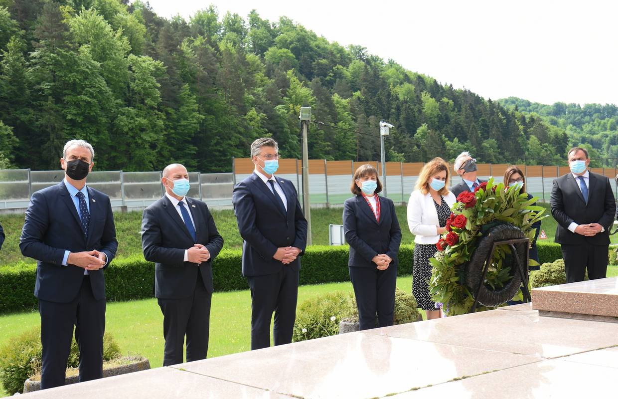 Premijer: Osuda zločina i pijetet prema žrtvama jedini je put ka zacjeljivanju rana iz prošlosti