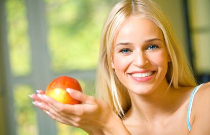 Češnjakoljupci, jabuka je lijek za zadah nakon bijelog luka