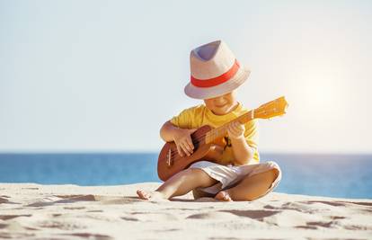 Ukulele su u pjesmama koristili Elvis Presley, ali i Bing Crosby