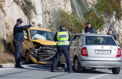 Sudar kod Dubrovnika: Jedan vozač (39) je završio u bolnici