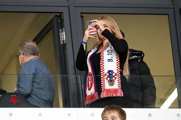 Prag: VIP tribina tijekom susreta Češke i Hrvatske u kvalifikacijama za FIFA Svjetsko prvenstvo