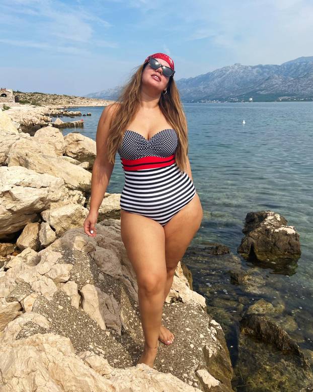 FOTO Kritizirali ih zbog debljine, ali ove su plus size manekenke dobro unovčile zanosne obline