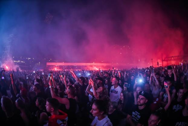 Šibenik: Koncert Marka Perkovića Thomsona na Šibenskom Šubićevcu