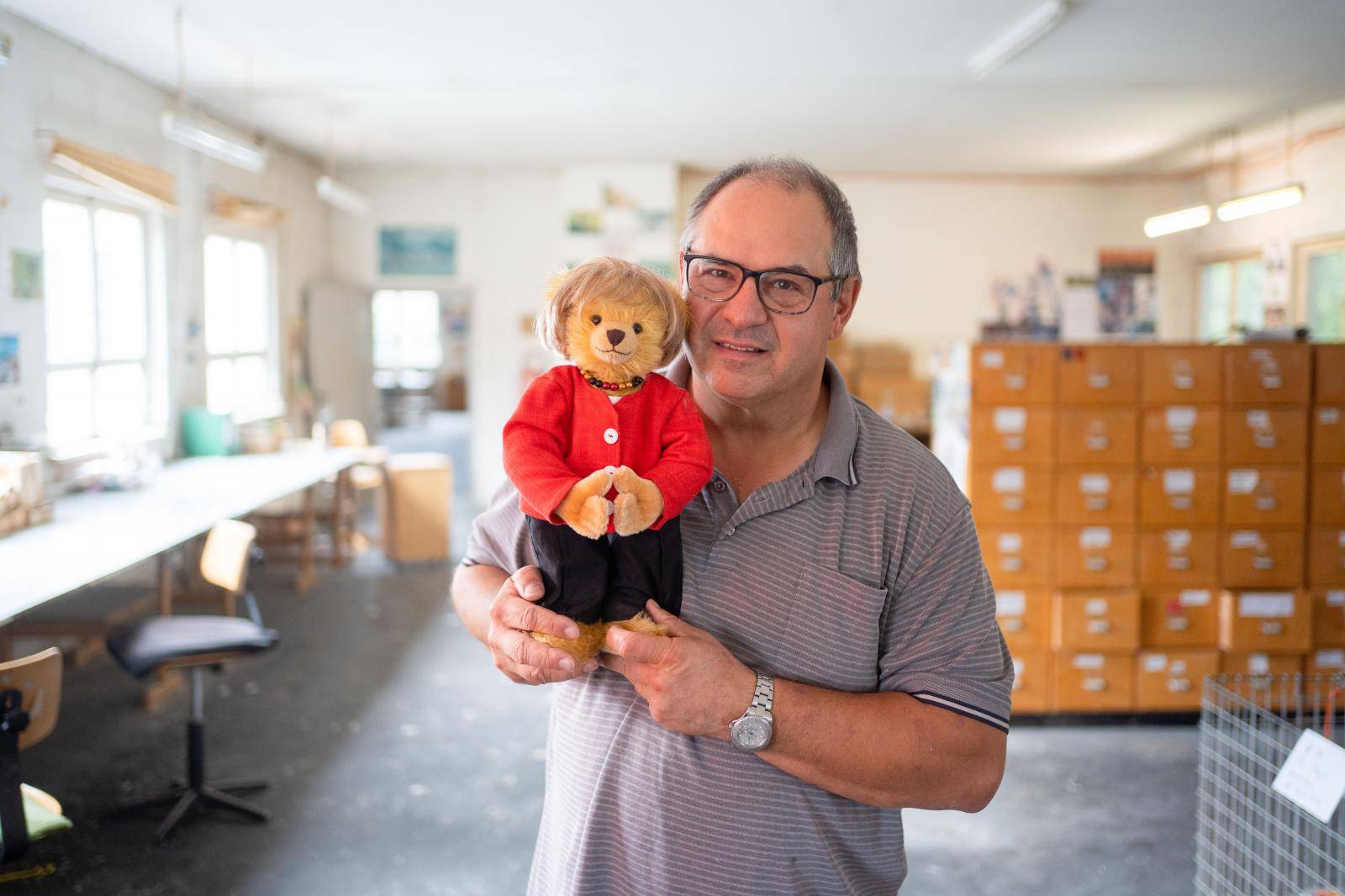 Coburg company produces Merkel teddy bear