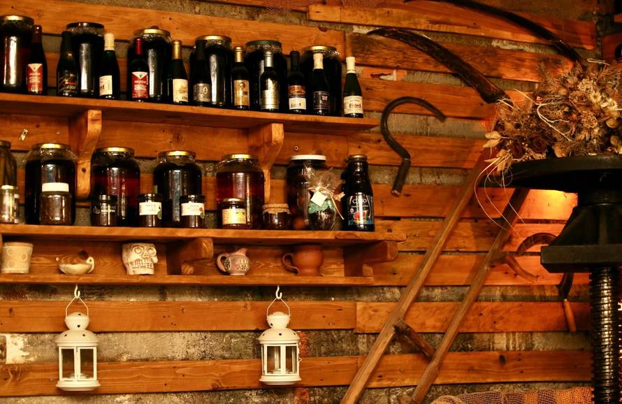 Konobo moja, radosti sva: 'Od paleta sam napravio skoro sve'