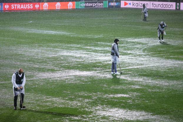 Utakmica između Rijeke i Sparte Prag u Konferencijskoj ligi prekinuta zbog kiše