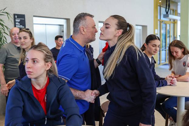 Okupljanje hrvatske ženske rukometne reprezentacije u sklopu završnice kvalifikacija za Europsko prvenstvo