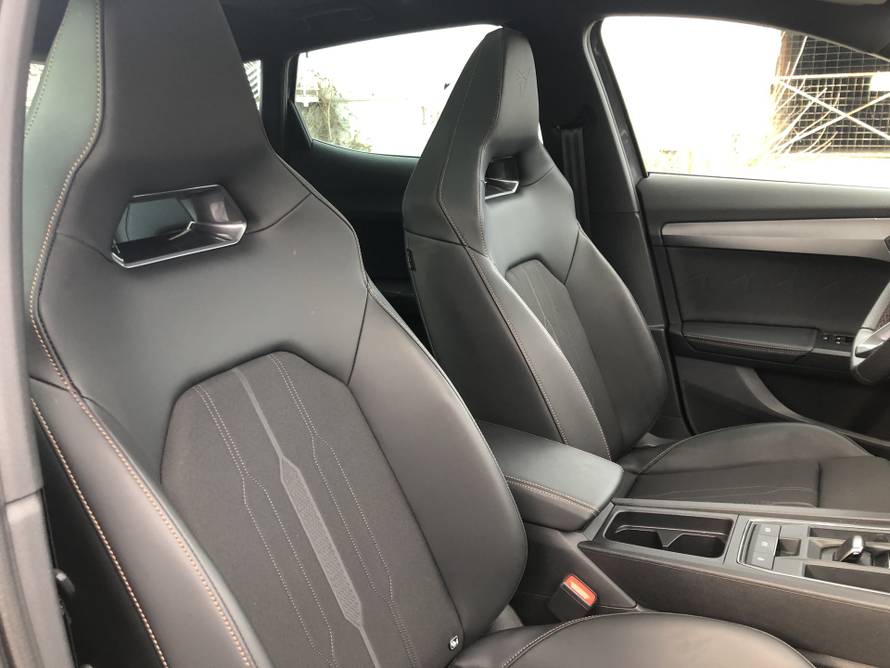 Izgleda spektakularno, lovi poglede i ubrzava 'kao raketa'