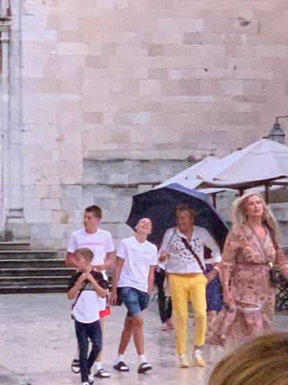 Legendarni Rod Stewart je sa suprugom šetao Dubrovnikom