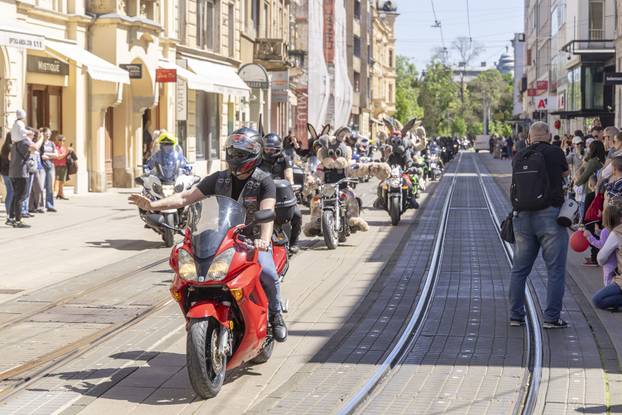 Moto Zeke tracionalno protutnjale Osijekom