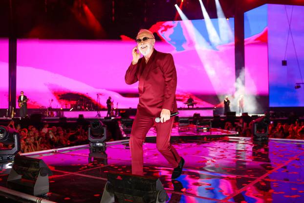 Sarajevo: Dino Merlin održao treći koncert na stadionu Koševo