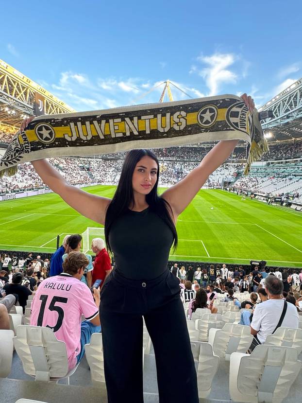 FOTO Obožava 'staru damu', a ona je mlada senzacija! Za njom ludi cijela Italija i svi juventini