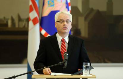 Josipović: Imamo snagu riješiti probleme, 2013. je prekretnica