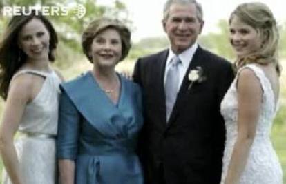 Udala se Jenna, Bushevi dozvolili objavu fotografija