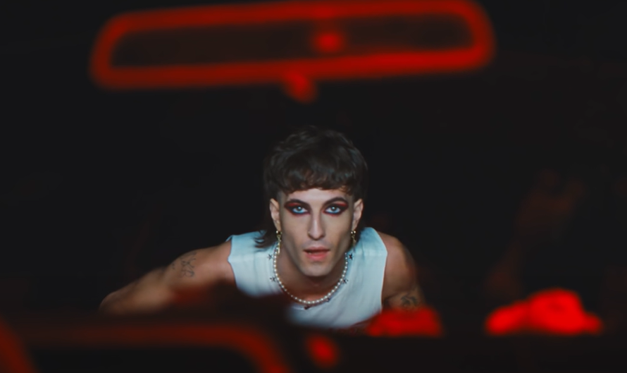 Maneskin objavio novi spot u kojem Damiana ubiju tri puta