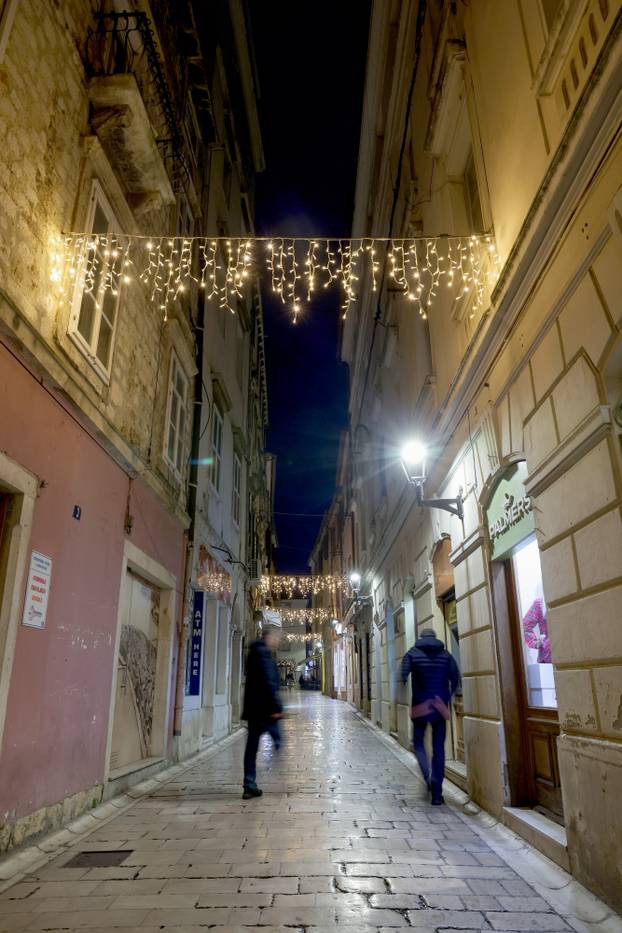 Zadar: Noćne fotografije ukrašenog grada
