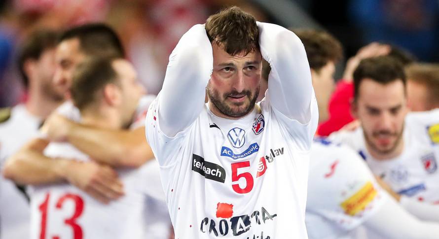 Zagreb: Slavlje rukometaša Hrvatske nakon pobjede nad Mađarskom i prolaska u polufinale Svjetskog prvenstva