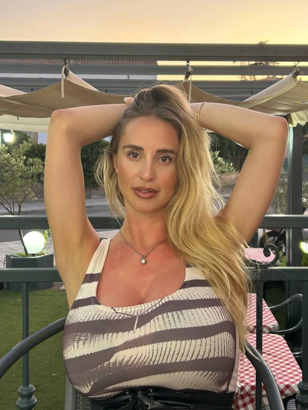 FOTO Govore joj da nije REALna: Zbog zanosne Marije se vrpolje sugovornici dok ih intervjuira