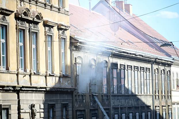 Zagreb: Požar u Mesničkoj ulici