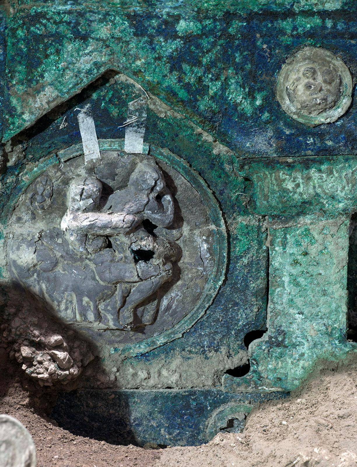 Archeologists uncover an ancient ceremonial carriage near Pompeii