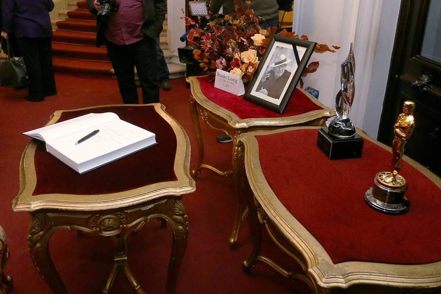 Zagreb: U HNK održana komemoracija za Branka Lustiga