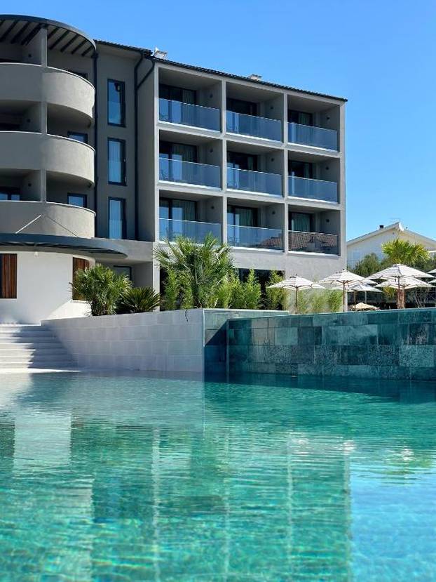 FOTO Tajni grad na Jadranu? Ovaj hotel je posebna priča