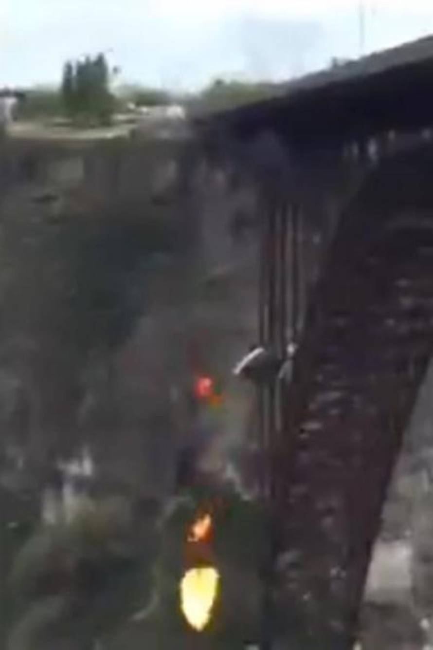 Screenshot/YouTube/LiveLeak