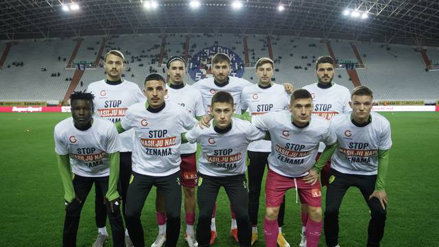 NogometašI Istre podržali Germanijinu kampanju “Stop nasilju nad ženama”