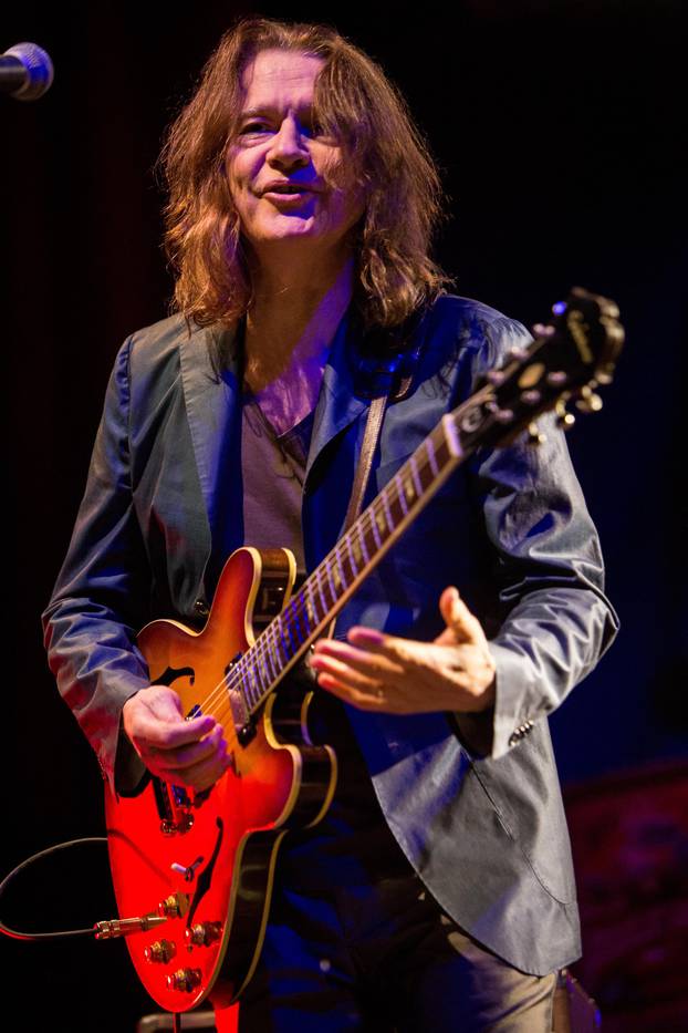 Fontaneto d'Agogna Novara Italy. 12th February 2014. The American blues jazz and rock guitarist ROBBEN FORD performs live at the Phenomenon Music Club during the "A Day In Nashville Tour 2014"