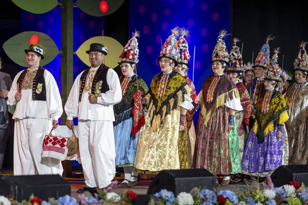 Vinkovci: 60. Vinkovačke jeseni pod sloganom "Jesen rumeni jabuka"