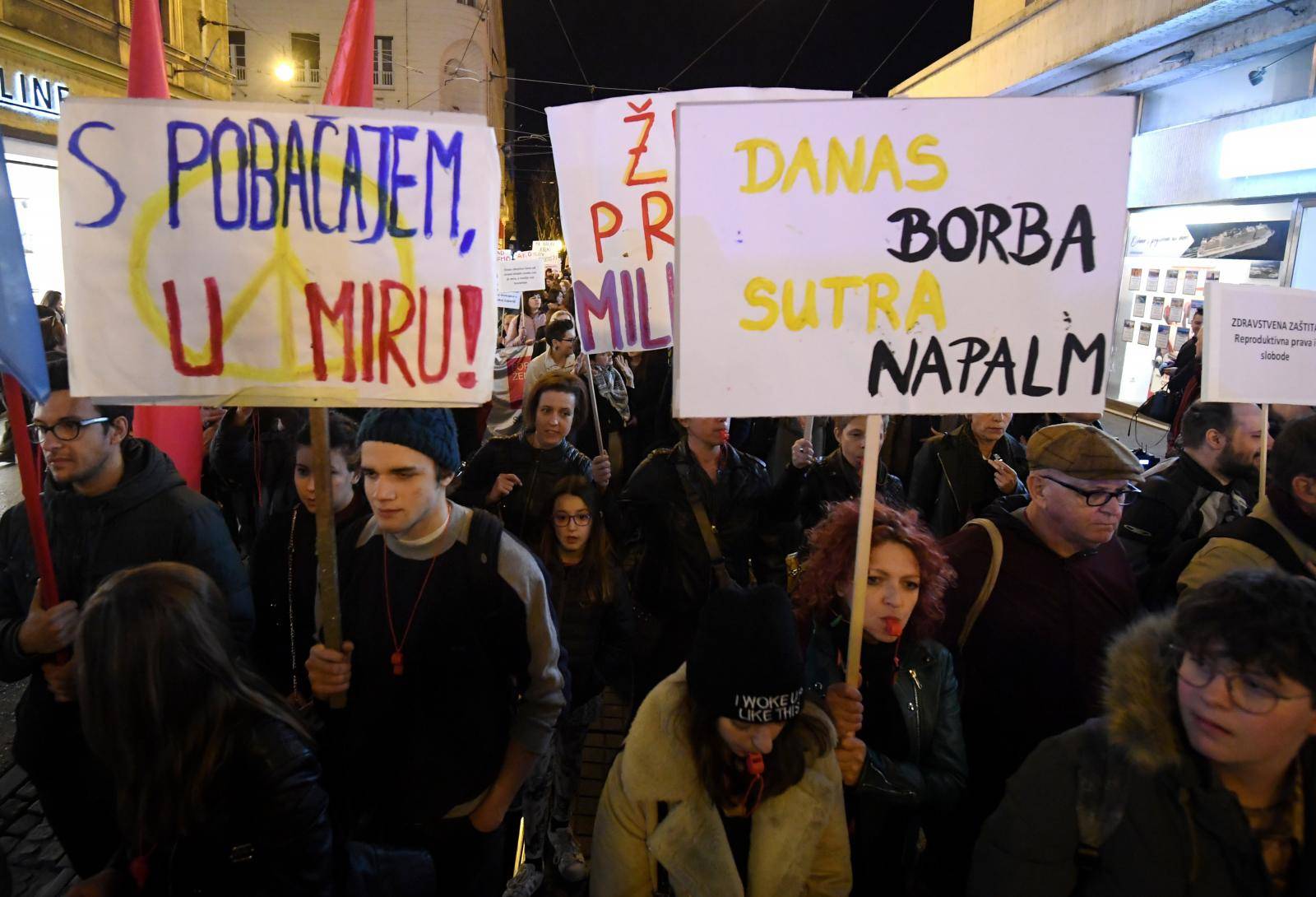 Zagreb: Å½ene u ovogodiÅ¡njem prosvjednom marÅ¡u pod sloganom Glasne i borbene