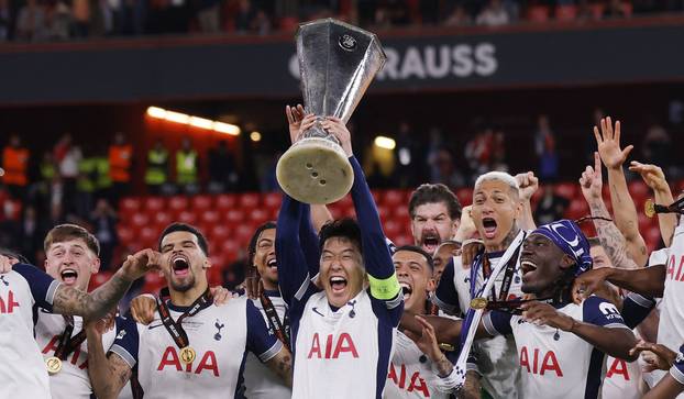 Tottenham fans in ecstasy: ‘No more of a joke on our account, a new mockery of the island is United’