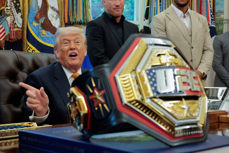 Trump najavljuje UFC borbu ispred Bijele ku&cacute;e 14. lipnja