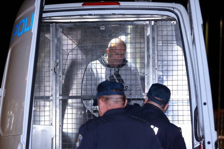 Velika Gorica: Privođenje Leona Lučića na Županijski sud