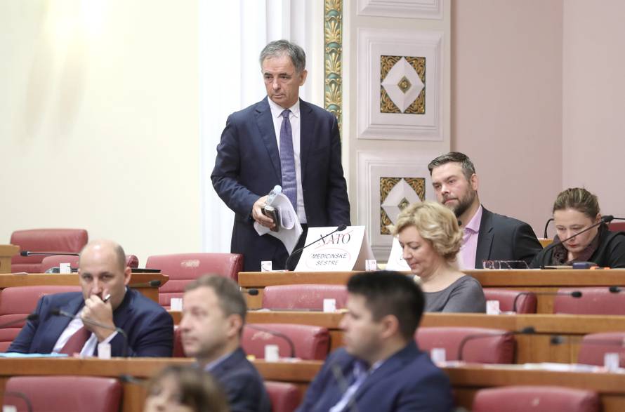 Zagreb: Nastavak sjednice Hrvatskog sabora