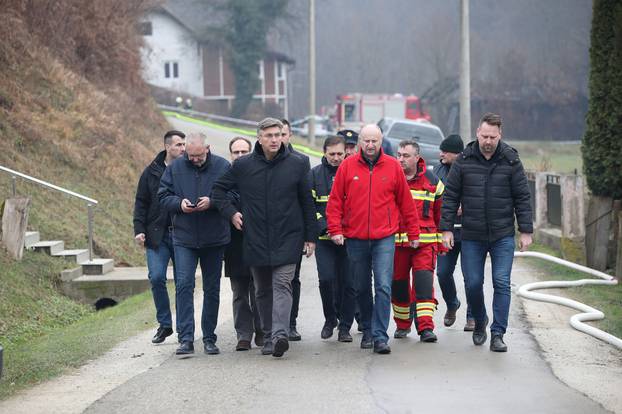 Premijer Andrej Plenković obišao mjesto tragedije i dao izjavu