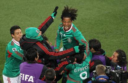 Meksiko za kraj Gold Cupa će imati pet 'dopingiranih' igrača