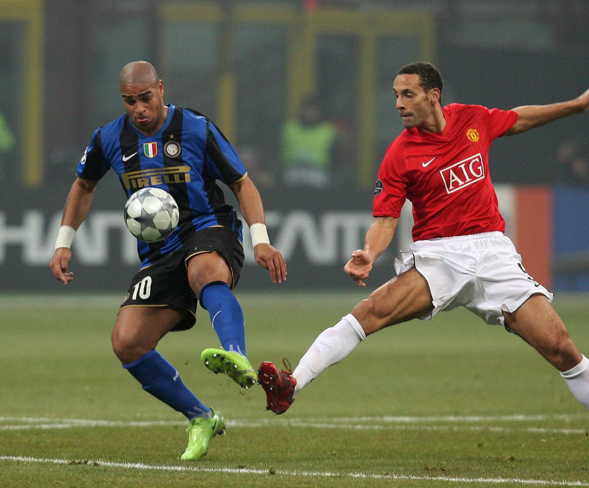 Soccer - UEFA Champions League - First Knockout Round - First Leg - Inter Milan v Manchester United - Stadio Giuseppe Meazza