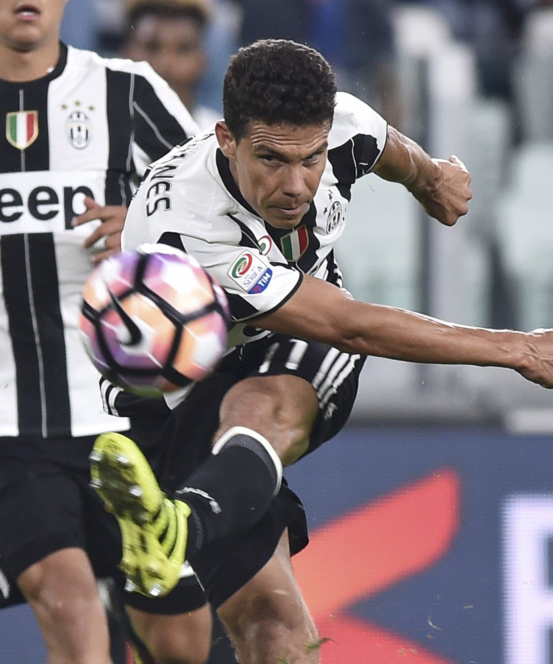 Football Soccer - Juventus v Cagliari - Italian Serie A