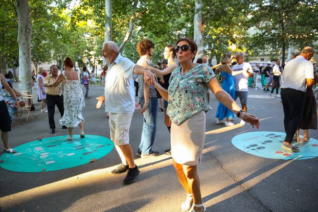 Zagreb: Brojni građani sudjelovali na pPlesnjaku na Zrinjevcu