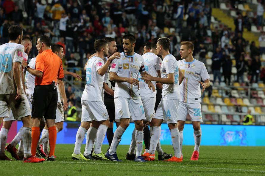 Rijeka i Slaven Belupo sastali se u 7. kolu HT Prve lige