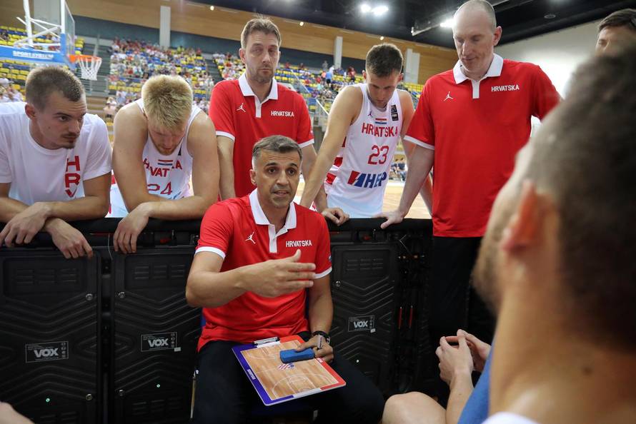Opatija: Košarkaška utakmica Hrvatska - Irska
