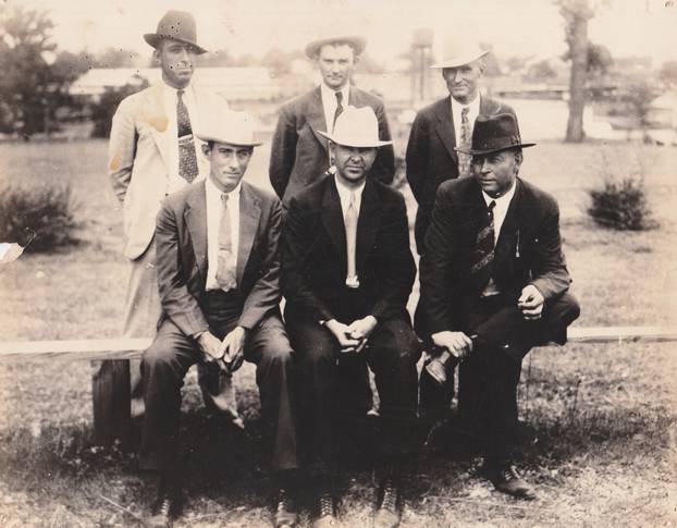 UNSEEN END OF BONNIE AND CLYDE