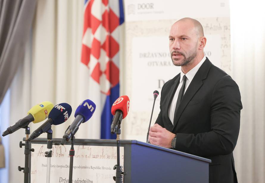 Zagreb: Državno odvjetništvo predstavilo prvi broj svoga časopisa Državno odvjetništvo otvara razgovor (DOOR)