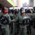 Policija je palicama rastjerala prosvjednike  u Hong Kongu