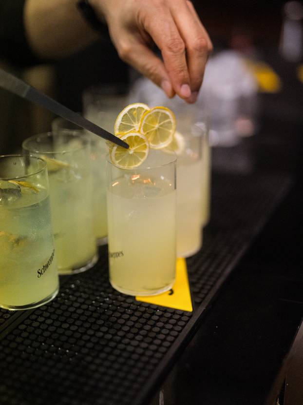 Nataša Janjić Medančić u hitu s Broadwaya na daskama EXIT-a: Evo tko je sve pratio predstavu