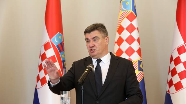 Zagreb: Predsjednik Zoran Milanović održao je izvanrednu konferenciju za novinare 