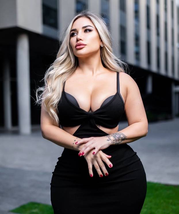 FOTO Mlada mama pokazala sve: Pogledajte zašto je Alina hit na društvenim mrežama...