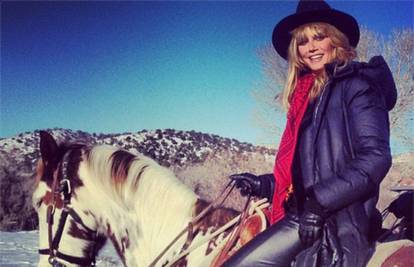 Osvajačica divljine: Heidi Klum na konju je istraživala planine 
